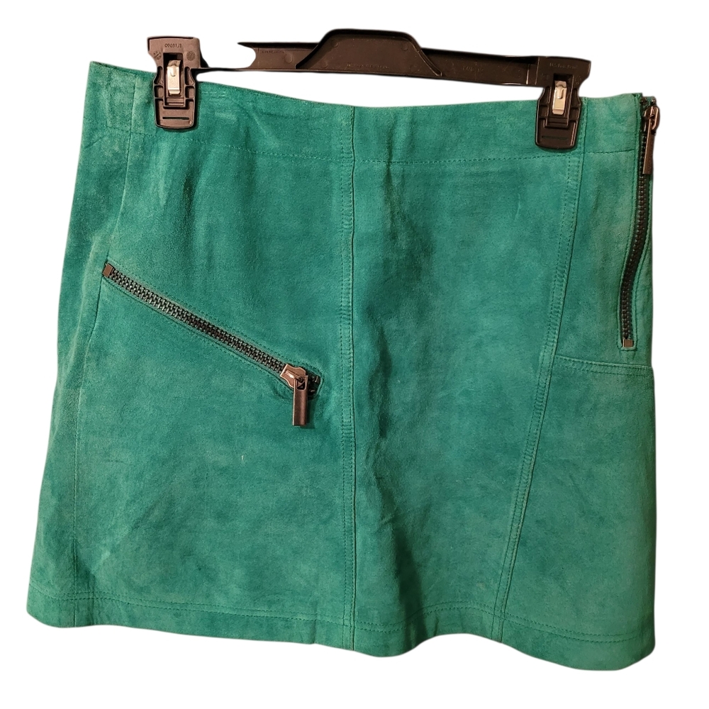 Ideology green suede leather mini skirt - 10.        N33